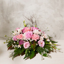 Arrangement of cut flowers